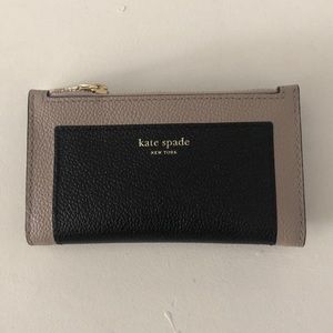 Kate Spade Wallet (new w/o tags)
